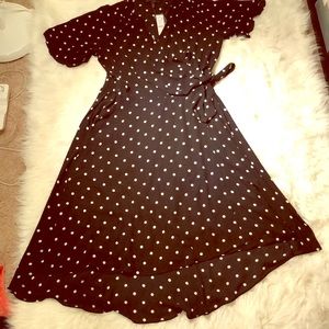 NWT POLKA DOT WRAP HIGH-LOW SOFT DRESS SIZE L